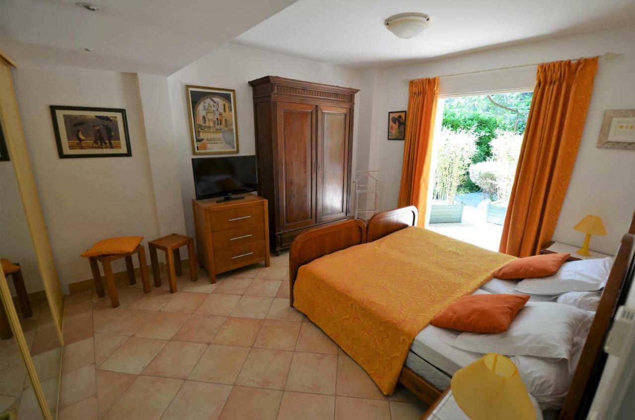 Au Vallon Rouge Saint-Paul-de-Vence Exterior foto